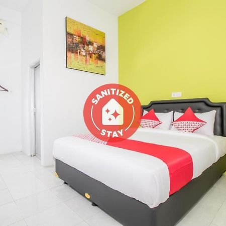 Oyo 2270 Hotel Taman Wirama Denpasar  Luaran gambar